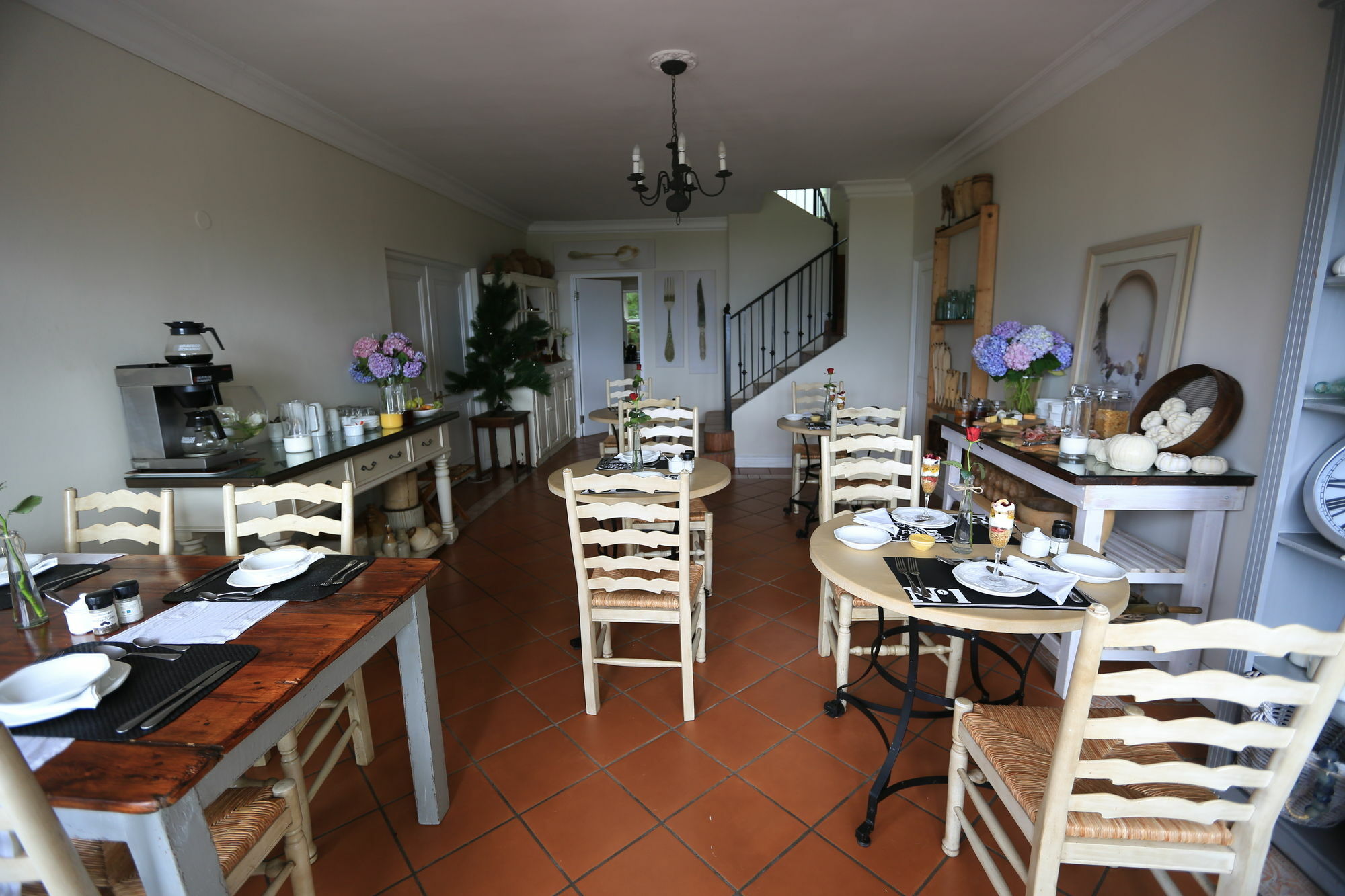 Roseroc Boutique Guesthouse นิสนา ภายนอก รูปภาพ